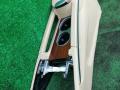 подлокотник Mercedes-Benz M-Класс W164 [рестайлинг] W164 2009, 3.5 л., бензин, АКПП, серебристый, внедорожник 5 дв., полный привод - фото №4