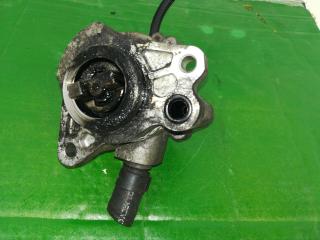 насос вакуумный Toyota Corolla Verso 1 поколение 2003, 2.0 л., дизель, 2930027010