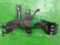 кронштейн (крепление) Mazda 3 BL 2009, 2.0 л., LF17, бензин, АКПП, черный, хетчбэк 5 дв., передний привод, правый руль - фото №2