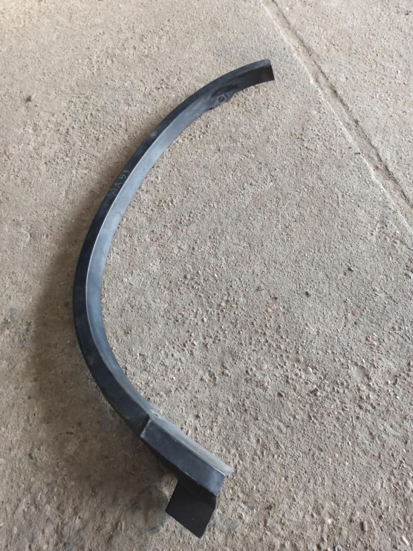 молдинг крыла заднего левого Honda CR-V 3 поколение 2009, 2.4 л., бензин, АКПП, серый, внедорожник 5 дв., полный привод, правый руль - фото №1