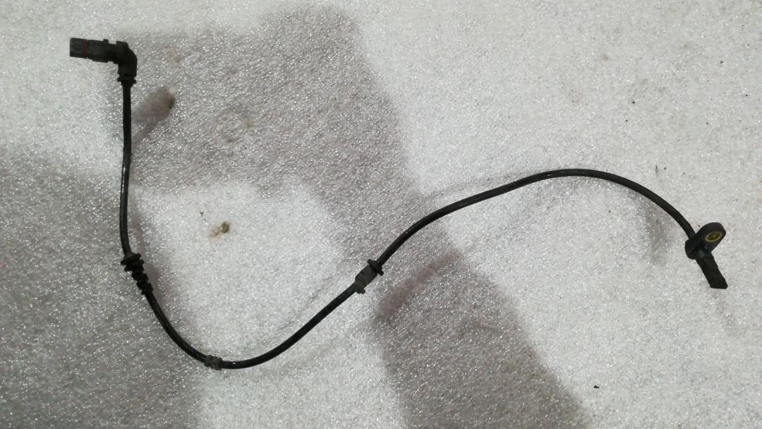 датчик ABS Mercedes-Benz A-Класс W169 2005, 2.0 л., M 266.980, бензин, вариатор, черный, передний привод - фото №1