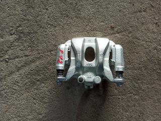 суппорт задний левый Infiniti QX80 1 поколение Z62 2014, 5.6 л., VK56DE, бензин, АКПП, белый, внедорожник 5 дв., задний привод