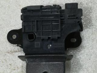 замок багажника Chevrolet Cruze 1 поколение 2011, 1.4 л., бензин, МКПП, белый, седан, правый руль, GM13501988