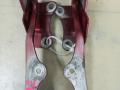 петля капота Mazda CX-7 1 поколение 2007, 2.3 л., L3-VDT, бензин, АКПП, красный, внедорожник 5 дв., полный привод - фото №5