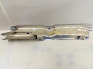 крепление крыла переднего левого Subaru Tribeca 1 поколение [рестайлинг] 2008, 3.6 л., EZ36D, бензин, АКПП, серый, внедорожник 5 дв., полный привод, правый руль