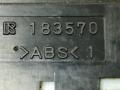 джойстик регулировки зеркал Mitsubishi Outlander 2 поколение 2008, 3.0 л., i, 6B31, бензин, красный, внедорожник 5 дв., полный привод, 183570, 5701X78 - фото №3