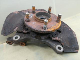 кулак поворотный левый Toyota Sienna 2 поколение [рестайлинг] 2009, 3.5 л., 2GR-FE, бензин, АКПП, красный, минивэн, передний привод