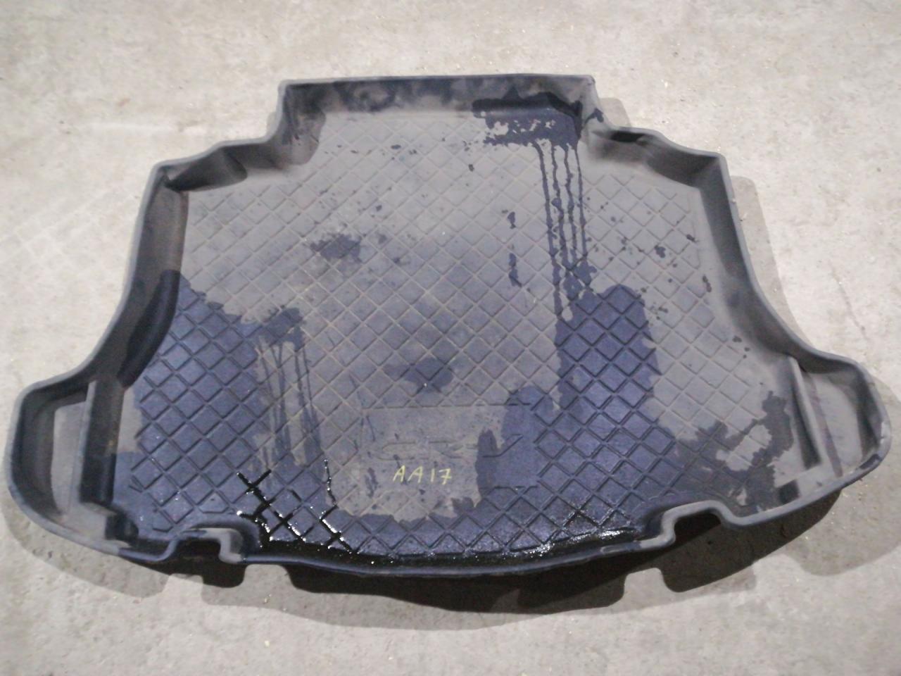 ковер багажника Honda CR-V 3 поколение 2008, 2.4 л., K24Z1, бензин, АКПП, черный, внедорожник 5 дв., полный привод, правый руль - фото №1