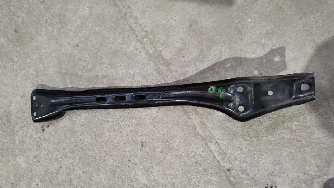 кронштейн КПП Honda Prelude 4 поколение 1995, бензин, МКПП - фото №1