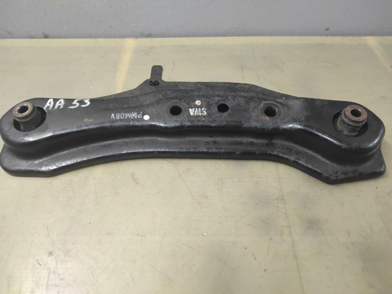 кронштейн КПП Honda CR-V 3 поколение 2009, 2.4 л., бензин, АКПП, серый, внедорожник 5 дв., полный привод, правый руль - фото №1