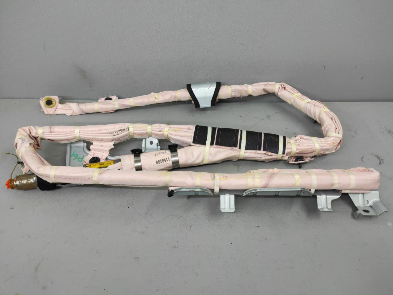 подушка безопасности боковая (шторка) Toyota Matrix 1 поколение (E130) ZZE130 2003, 1.8 л., 1ZZ-FE, бензин, АКПП, хетчбэк 5 дв., передний привод - фото №1