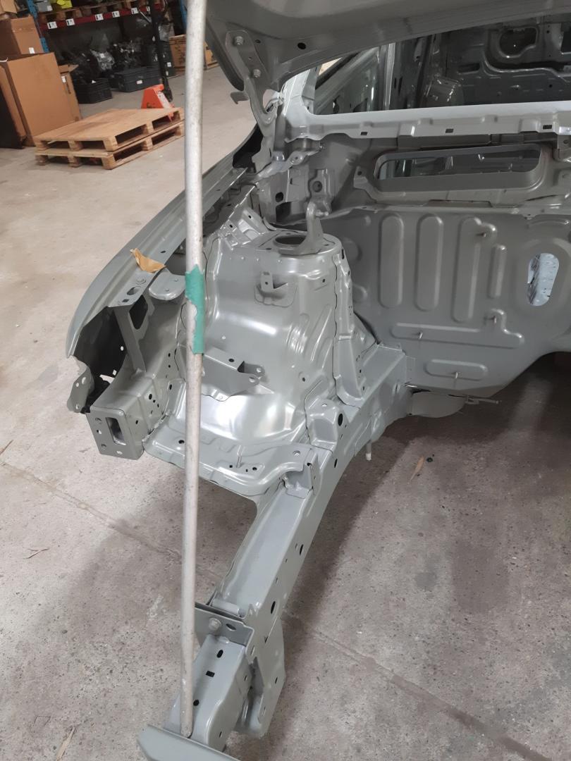 четверть передняя правая Geely Atlas 1 поколение 2020, бензин - фото №1