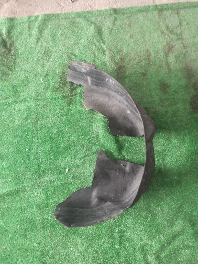 защита арок задняя левая (подкрылок) Ford Escape 3 поколение C520 2014, 1.6 л., бензин, АКПП, красный, передний привод - фото №1