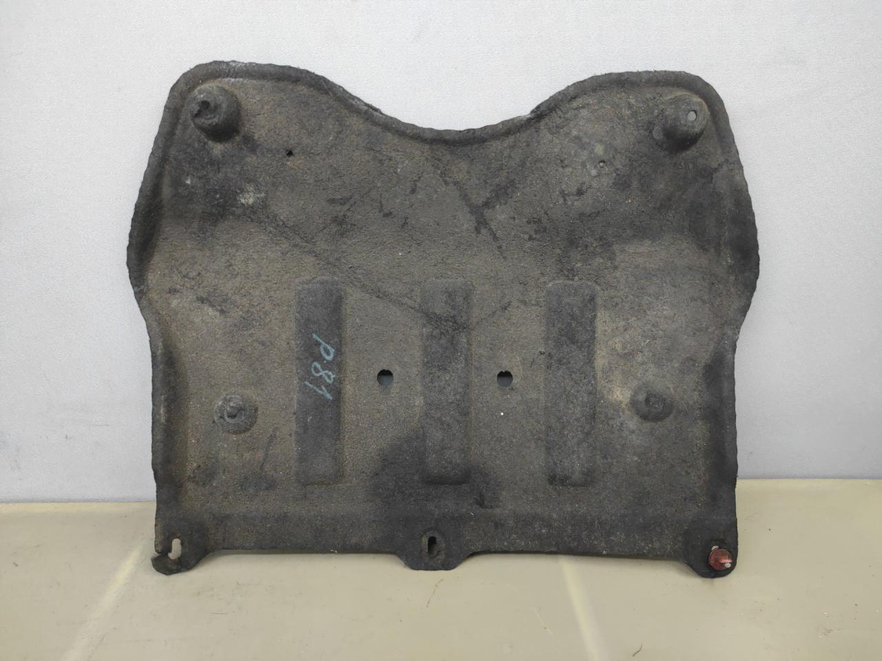 защита днища Ford Escape 3 поколение C520 2014, 1.6 л., бензин, АКПП, красный, передний привод - фото №1