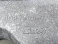 подушка крепления КПП Ford Escape 3 поколение C520 2014, 1.6 л., бензин, АКПП, красный, передний привод, BV617M1Z5PA - фото №5