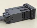 разъем AUX / USB Toyota Sienna 3 поколение 2014, 3.5 л., 2GR-FE, бензин, АКПП, черный, передний привод, FA134343, FA1343435, 861900C029 - фото №4
