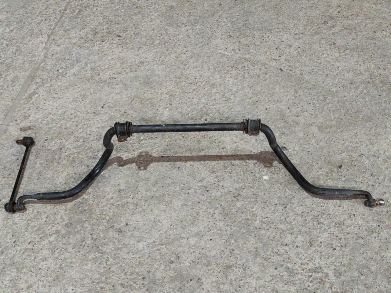 стабилизатор подвески передний Toyota Sienna 3 поколение 2014, 3.5 л., 2GR-FE, бензин, АКПП, черный, передний привод - фото №1