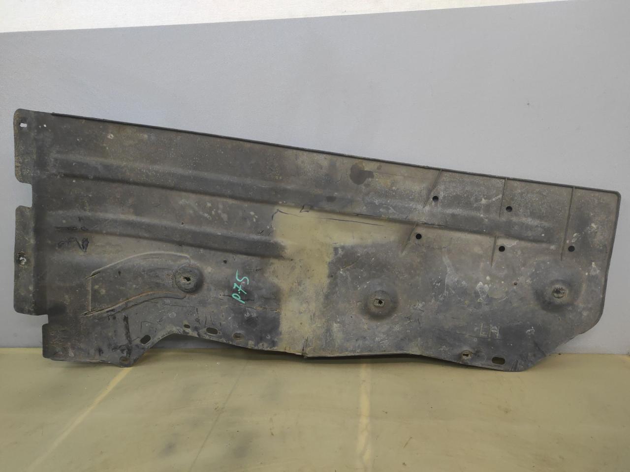 защита днища Chevrolet Cruze 2 поколение 2017, 1.4 л., бензин, АКПП, черный, седан, передний привод - фото №1