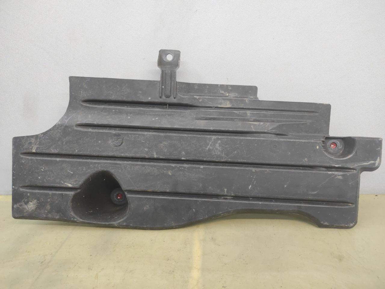 защита днища Ford Escape 3 поколение C520 2014, 1.6 л., бензин, АКПП, красный, передний привод, CV6111778AB - фото №1