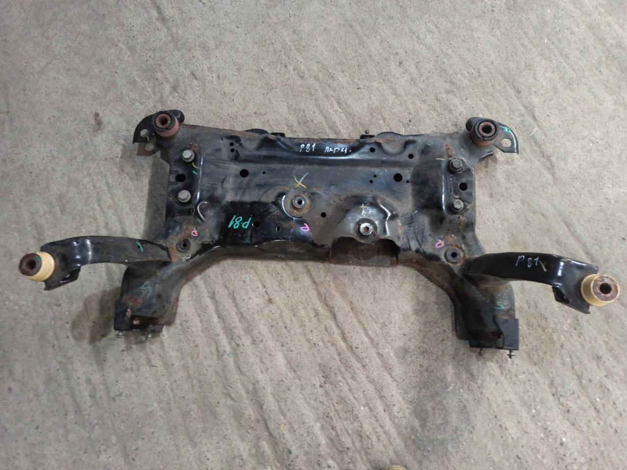 балка подвески передняя (подрамник) Ford Escape 3 поколение C520 2014, 1.6 л., бензин, АКПП, красный, передний привод - фото №1