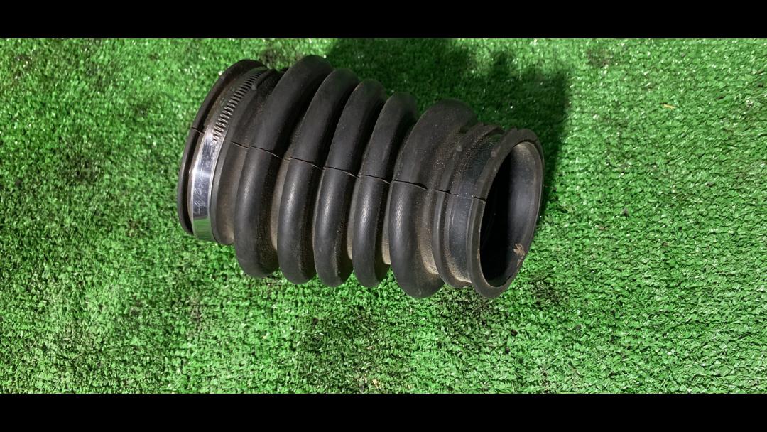 гофра инжектора Ford Mondeo 4 поколение 2009, 2.3 л., SEBA, бензин, АКПП, универсал, передний привод, правый руль - фото №1