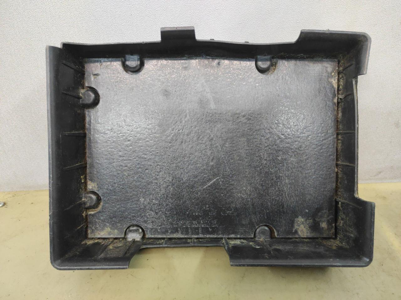 полка аккумулятора Acura Integra 4 поколение 2024, 1.5 л., бензин, АКПП, синий, хетчбэк 5 дв., передний привод, 315213S5A0000 - фото №1