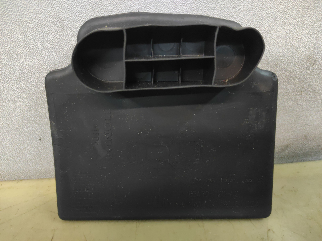 пластик Acura Integra 4 поколение 2024, 1.5 л., бензин, АКПП, синий, хетчбэк 5 дв., передний привод, 83470T20A2 - фото №1