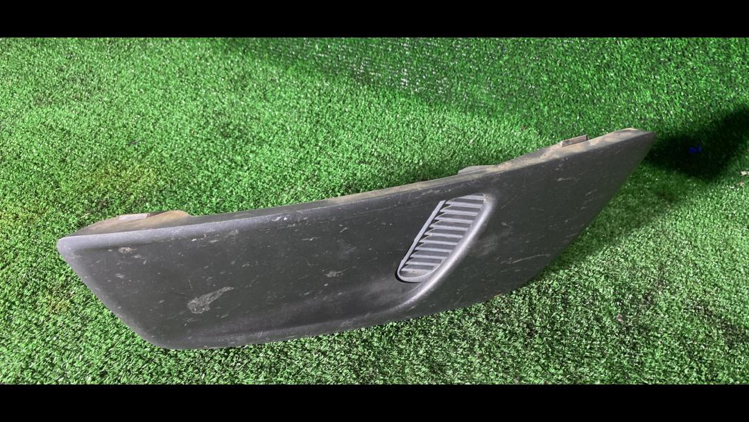 заглушка противотуманной фары Ford Mondeo 4 поколение 2009, 2.3 л., SEBA, бензин, АКПП, универсал, передний привод, правый руль - фото №1