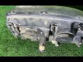 фара правая Chevrolet TrailBlazer 1 поколение 2003, 4.2 л., АКПП, полный привод - фото №13