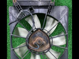 диффузор вентилятора Honda Element 1 поколение 2006, 2.4 л., i-VTEC, K24A4, бензин, АКПП, оранжевый, хетчбэк 5 дв., полный привод