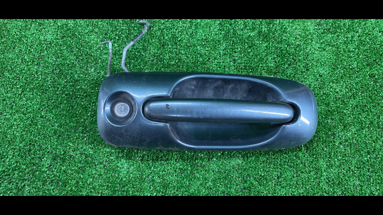 ручка наружная Chrysler Town and Country 4 поколение 2005, 3.8 л., EGH, бензин, АКПП, передний привод - фото №1