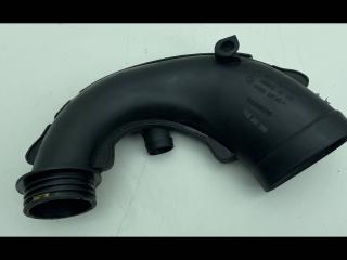 патрубок турбины BMW 5 серия F07/F10/F11 2010, 4.4 л., N63 B44 A, бензин, АКПП, хетчбэк 5 дв., 13717577452