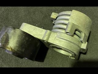 Натяжитель ремня агрегатов BMW 5 серия F07/F10/F11 F10 2011, 3.0 л., N52 B30, бензин, АКПП, седан, 8620022