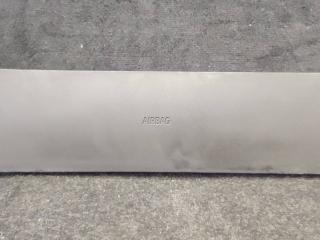 подушка безопасности коленная BMW X3 G01 2018, 2.0 л., D, B47 D20 A, дизель, АКПП, внедорожник 5 дв., полный привод, 9363844