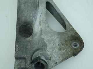 кронштейн двигателя BMW 3 серия F30/F31/F34 F30 2014, 3.5 л., N57 D30 B, дизель, АКПП, седан, 6784829