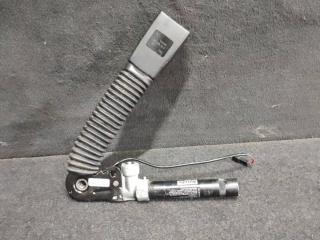 преднатяжитель ремня безопасности BMW 5 серия F07/F10/F11 F10 2010, 3.0 л., N57 D30 A, дизель, АКПП, седан, задний привод, правый руль, 6157964