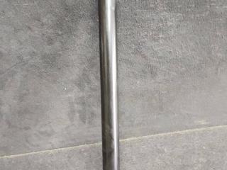 Распорка (растяжка) телевизора BMW 5 серия F07/F10/F11 F10 2010, 3.0 л., N57 D30 A, дизель, АКПП, седан, задний привод, правый руль, 7180318