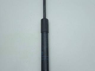 амортизатор капота BMW 3 серия F30/F31/F34 F30 2012, 2.0 л., D, N47 D20 C, дизель, МКПП, 300, седан, задний привод, правый руль, 7255812