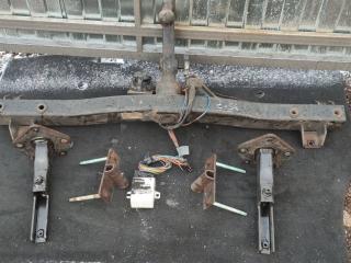 прицепное устройство (фаркоп) BMW X5 E53 2002, 3.0 л., M57 D30 (306D1), дизель, АКПП, внедорожник 5 дв.