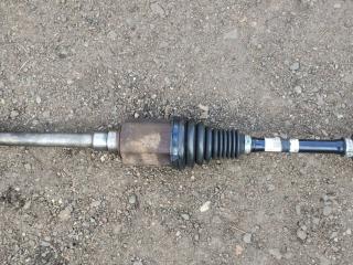 полуось передняя правая (приводной вал, ШРУС) BMW 6 серия F06/F12/F13 2014, 4.0 л., дизель, полный привод