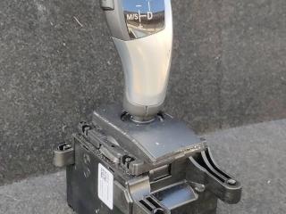 механизм выбора передач BMW 7 серия F01/F02 [рестайлинг] F02 2014, 3.0 л., N55 B30 A, бензин, АКПП, седан, полный привод, 9296904