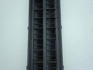 Наружная вентиляционная решетка BMW 7 серия F01/F02 2011, 3.0 л., D, N57 D30 A, дизель, АКПП, седан, задний привод, правый руль, 60829010
