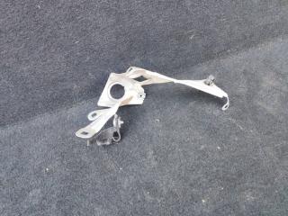 крепление крыла переднего правого BMW 5 серия F07/F10/F11 2010, 4.4 л., N63 B44 A, бензин, АКПП, хетчбэк 5 дв., 7193422