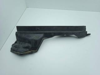 планка под капот BMW 5 серия F07/F10/F11 F10 2011, 3.5 л., бензин, АКПП, седан, 51717204336