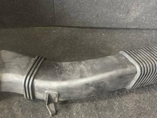 патрубок воздушного фильтра BMW 5 серия F07/F10/F11 F10 2011, 2.0 л., дизель, АКПП, седан, правый руль, 7811597