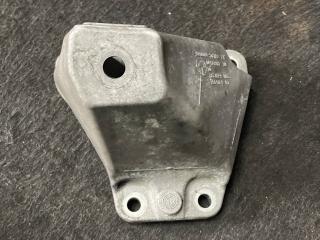 кронштейн двигателя BMW 5 серия F07/F10/F11 [рестайлинг] 2013, 2.0 л., D, N47 D20 D, дизель, МКПП, седан, задний привод, правый руль, 6795958