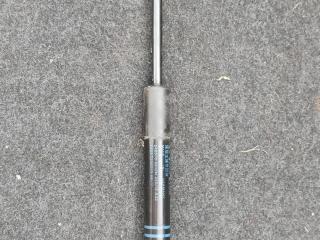 амортизатор капота BMW 2 серия F22/F23 F22 2015, 1.5 л., B38 B15 A, бензин, МКПП, купе, 7239233