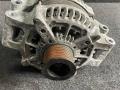генератор BMW 5 серия F07/F10/F11 2010, 3.0 л., i, N55 B30 A, бензин, АКПП, белый, хетчбэк 5 дв., задний привод, 7591529 - фото №4