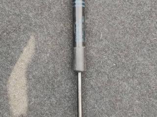 амортизатор капота BMW 3 серия F30/F31/F34 F30 2012, 3.5 л., i, N55 B30 A, бензин, АКПП, седан, задний привод, 7255812