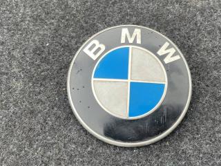 эмблема BMW 3 серия F30/F31/F34 F30 2012, 3.5 л., i, N55 B30 A, бензин, АКПП, седан, задний привод, 8219237